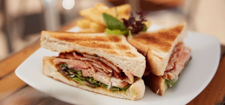 gt's Cafe Bistro
