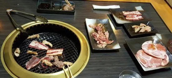 Yakiniku San Oku en