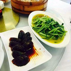 丽湖船菜馆·特色鱼头汤(古竹路店) User Photo