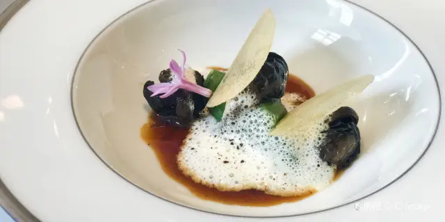 超希少『L'AMBROISIE』ランブロワジー 料理書　フランス料理 L'Ambroisieのおすすめメニュー・口コミ・営業情報（-パリ）｜Trip.com