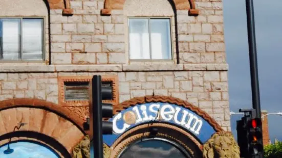 Coliseum Sports Bar and Grill