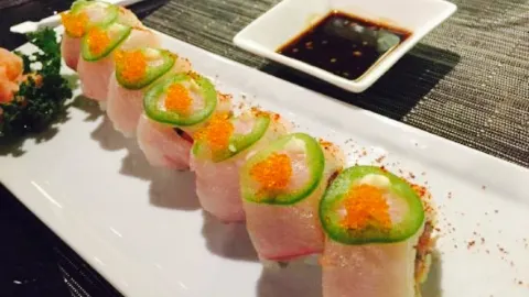Umami Sushi & Izakaya in Окои