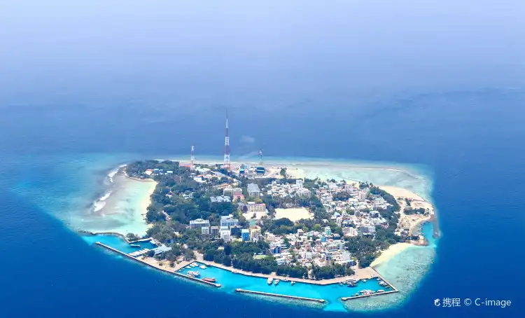 Hotels in Villingili