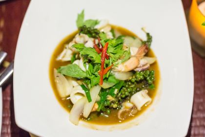 Chanrey Tree Restaurant