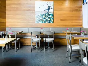 Waterfront Wines Restaurant