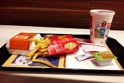 麥當勞（華貿天地店）