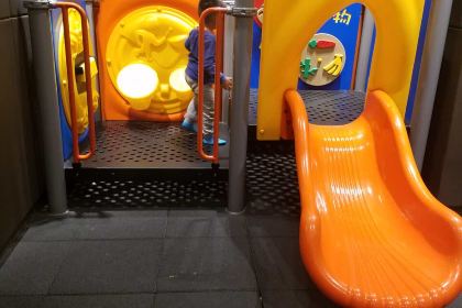 麦当劳(西粤中路凯德广场店)