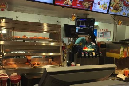 肯德基(余姚四明店)