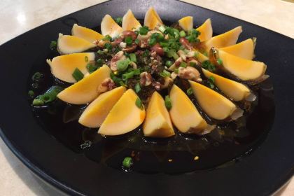 六月雪干锅(绵阳涪城万达广场店)
