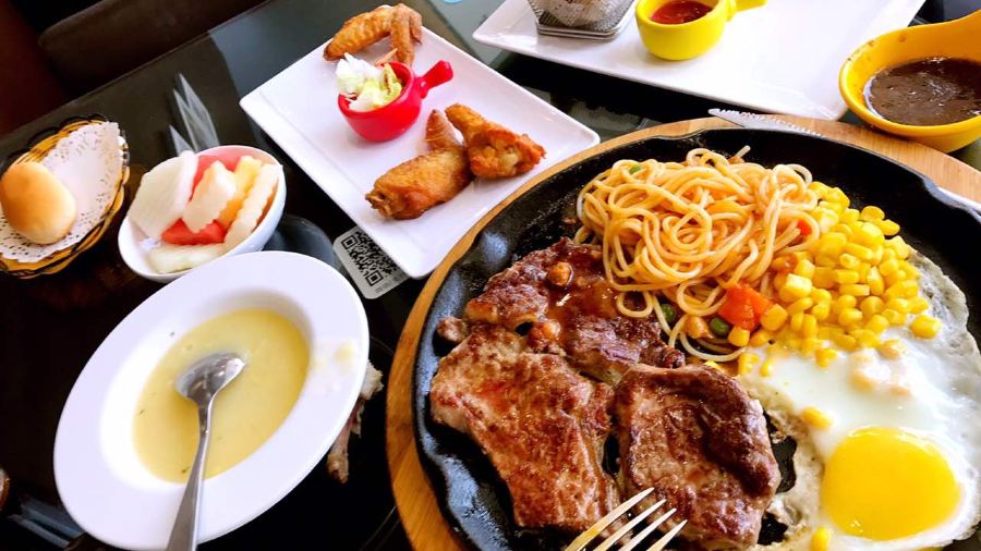 豪客来牛排(二七万达店)