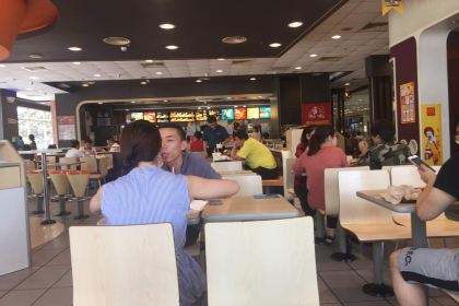 麥當勞（SM廣場店）