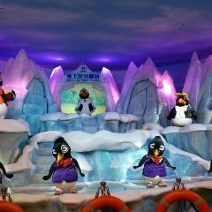 Emperor Penguin All Day Dining User Photo