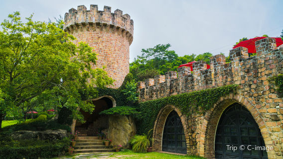 Xinshe Castle