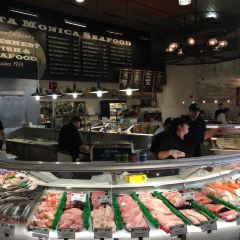 Santa Monica Seafood Market & Café User Photo