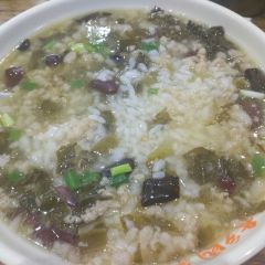 蒋记小吃美食汇(盘州名优小吃店) User Photo