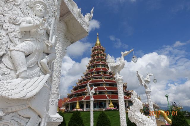 Wat Huai Pla Kung