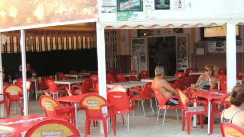 La Alcazaba - El Bar de Benito in 貝拉