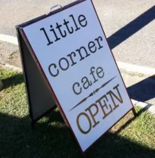 Little Corner Cafe