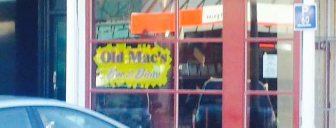 Old Mac's Bar & Bistro