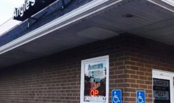 Angie's Pizza