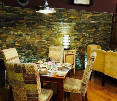 Colonial Restaurant & drinks