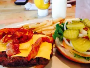 Chuck's Diner