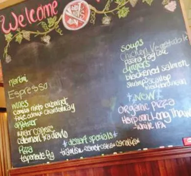 Vito's Restaurant and Pizzaria