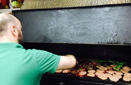 Komaroglu Kofte Salonu