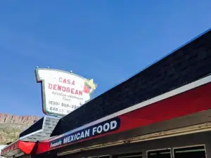 Casa Denogean