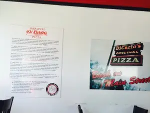 DiCarlos Pizza