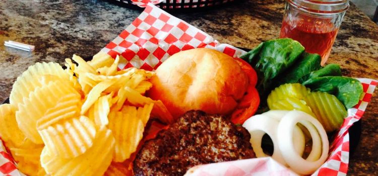 Guzzlers Bar and Grill