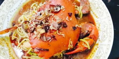 Mie Ayah Simpang Lhong Raya