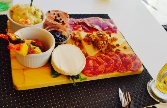 Pampa Tablas y Tapas