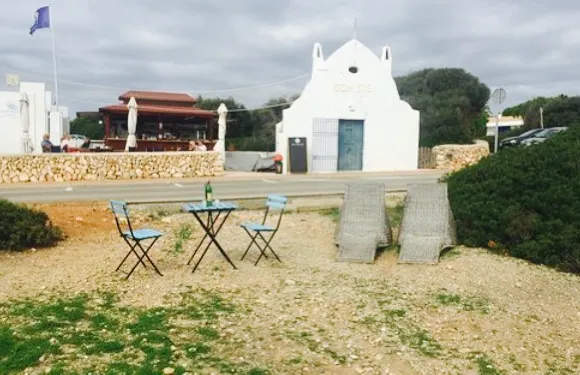 Binidali Beach Bar "Som Sis"