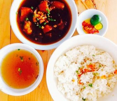 Rokas Food Haus