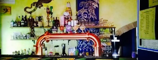 Ceiba Pub