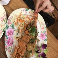 Song Pee Nong 2 User Photo