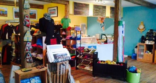 Seaside Deli & Dairy Bar