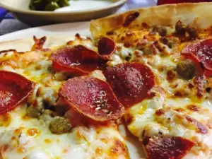 Larry's Pizza-Downtown