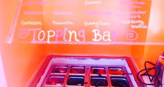 Top It Frozen Yogurt Bar