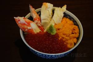蟹腿海膽魚籽飯