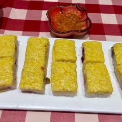 Xibeiyoumiancun (baiweinian) User Photo