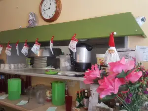 Sal's Family Kitchen