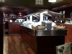 Charlie Brown's Steakhouse