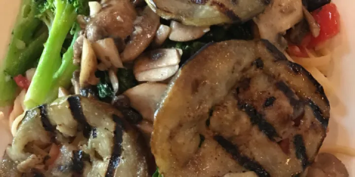 Amici Signature Italian