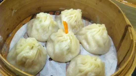 Shanghai Dumpling