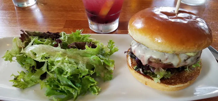 Napa Prime Burgers + Seafood