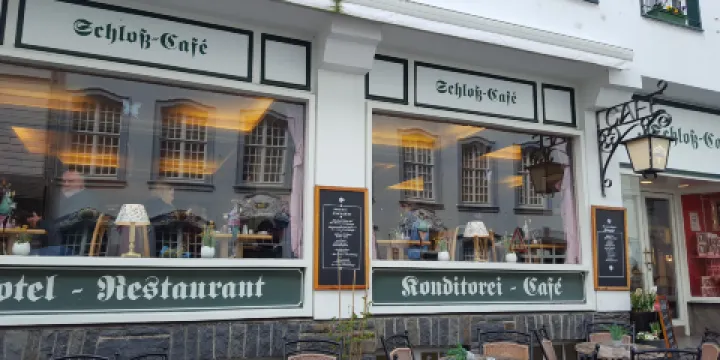 Schloß-Cafe Royal