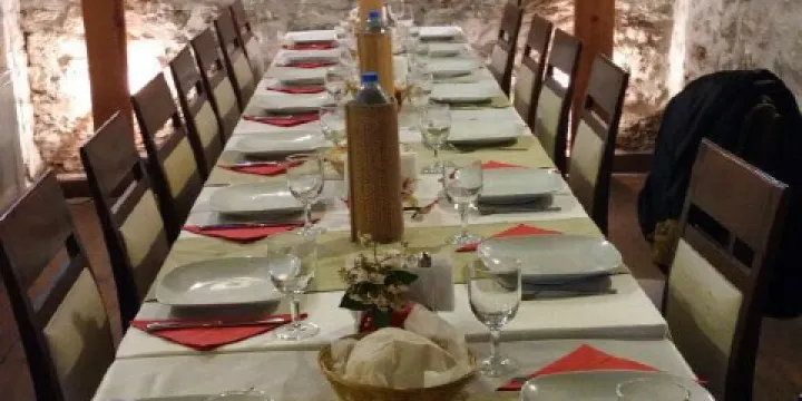 Tasev Sanat ve Sarapevi