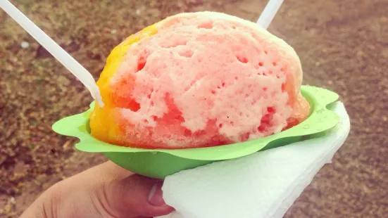 Ululani's Hawaiian Shave Ice - Kihei